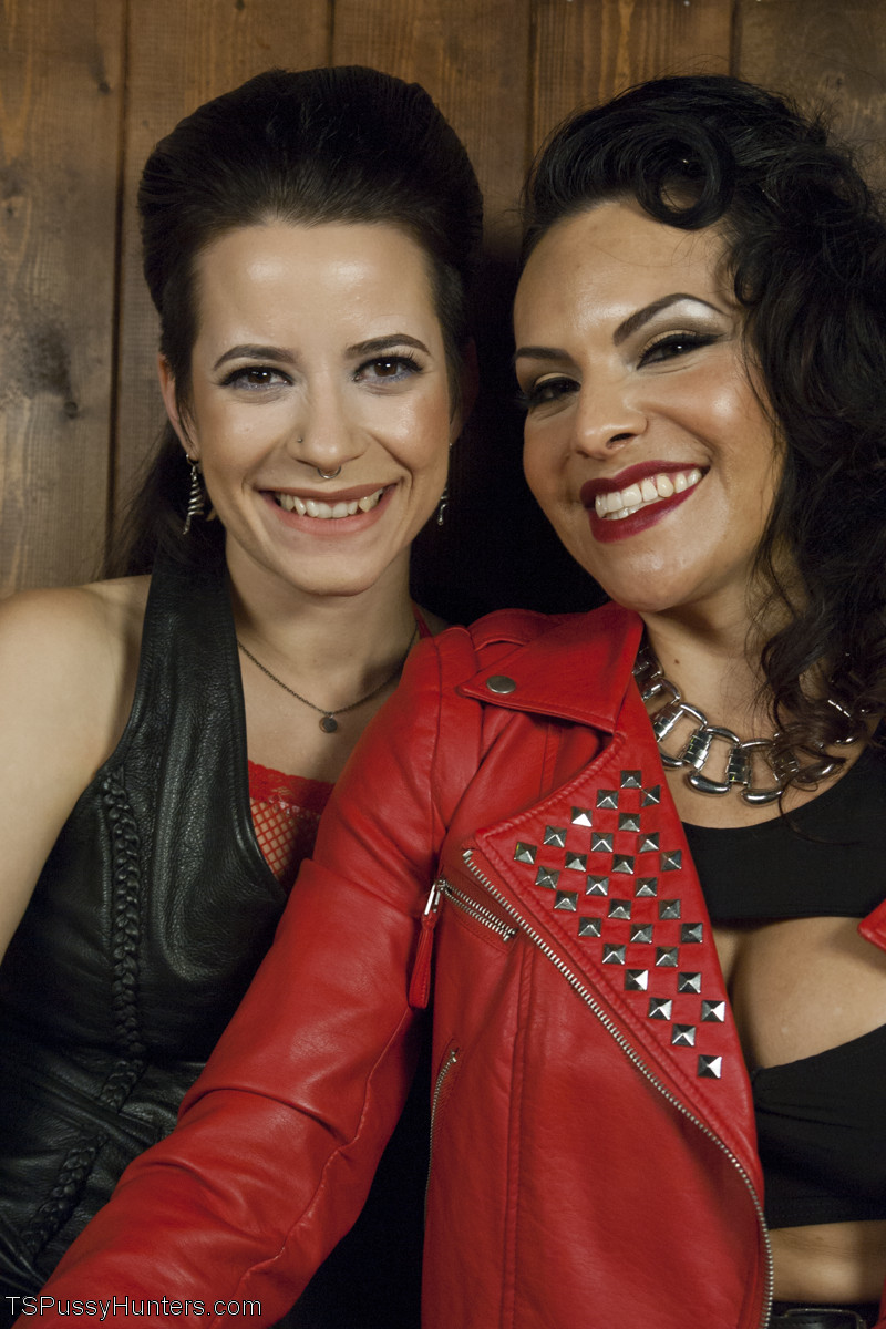 TS Foxxy And Freya French In TS Pussy Hunters Sex Images