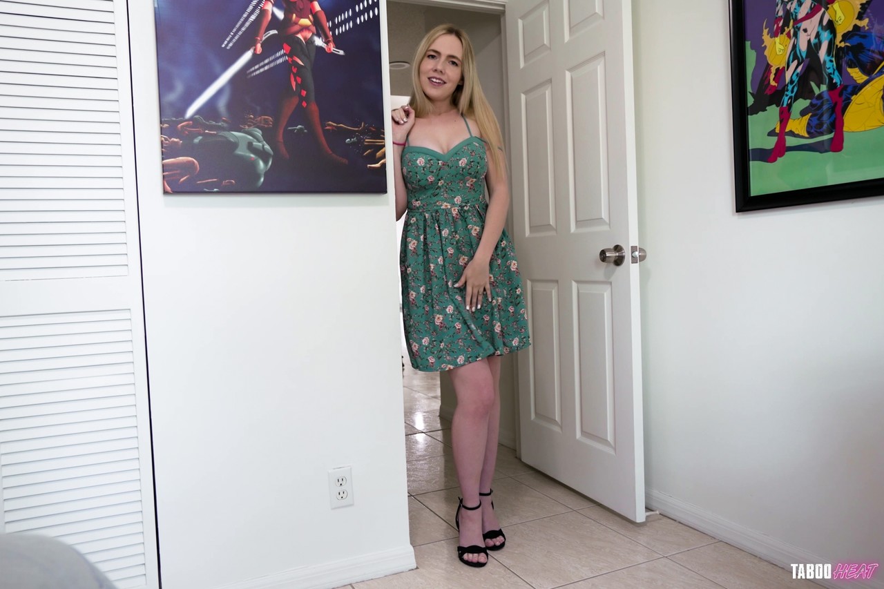 Trío De Rubias Con Rebel Rhyder Y Cory Chase