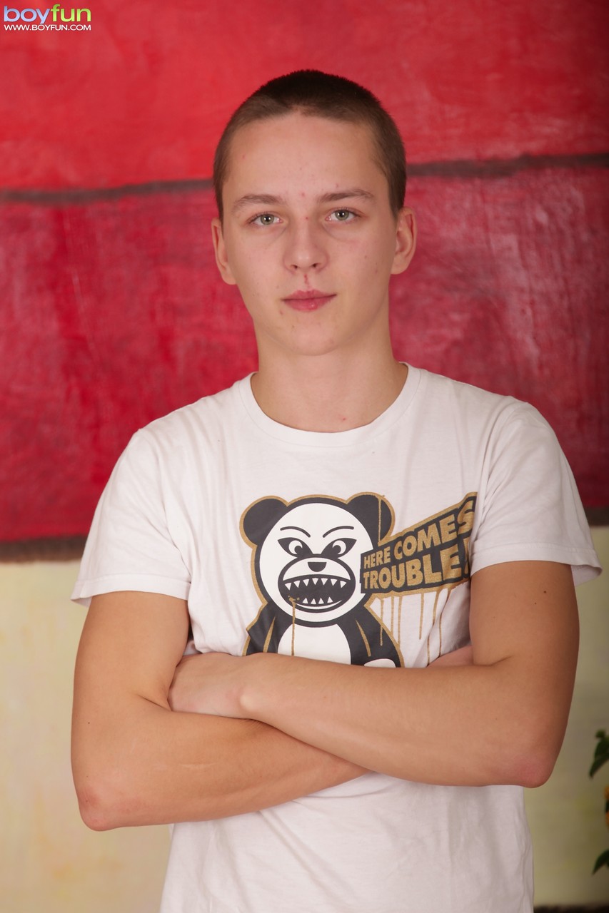 Junge Hat Spaß Mit Thomas Schwingt Sich Im Hardcore-XXX-Action