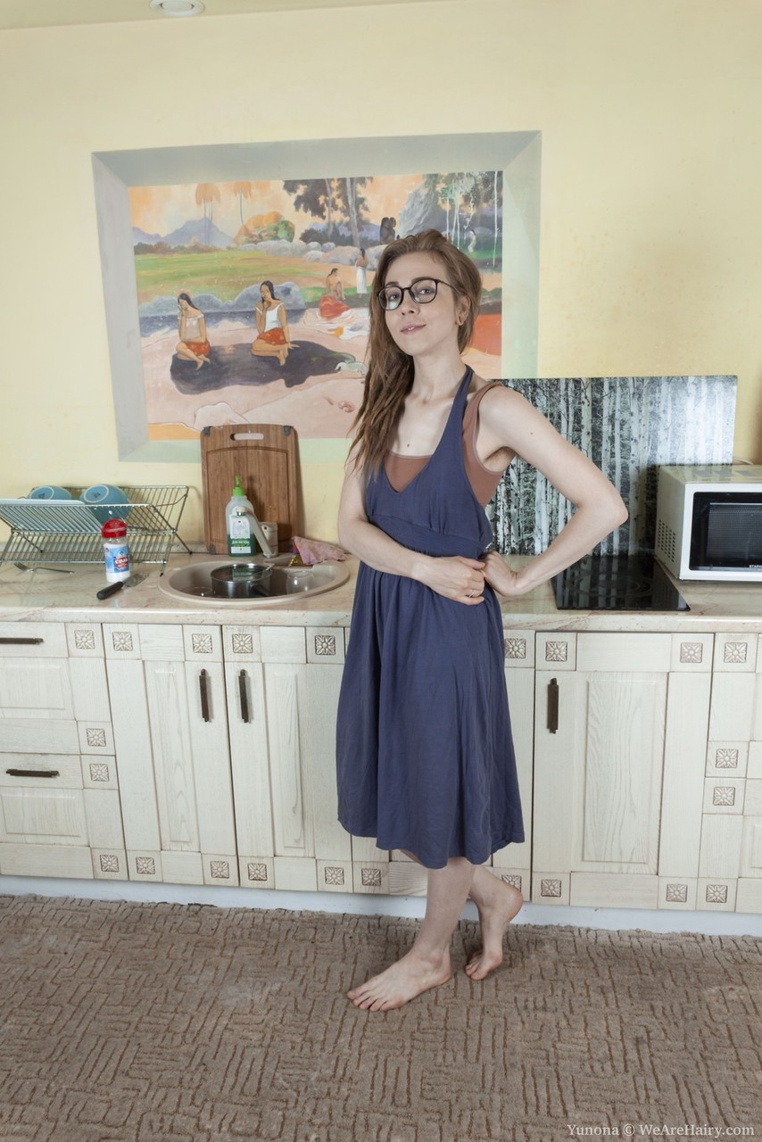 Amateur Yunona Flashes Natural Underarms And Beaver In Kitchen