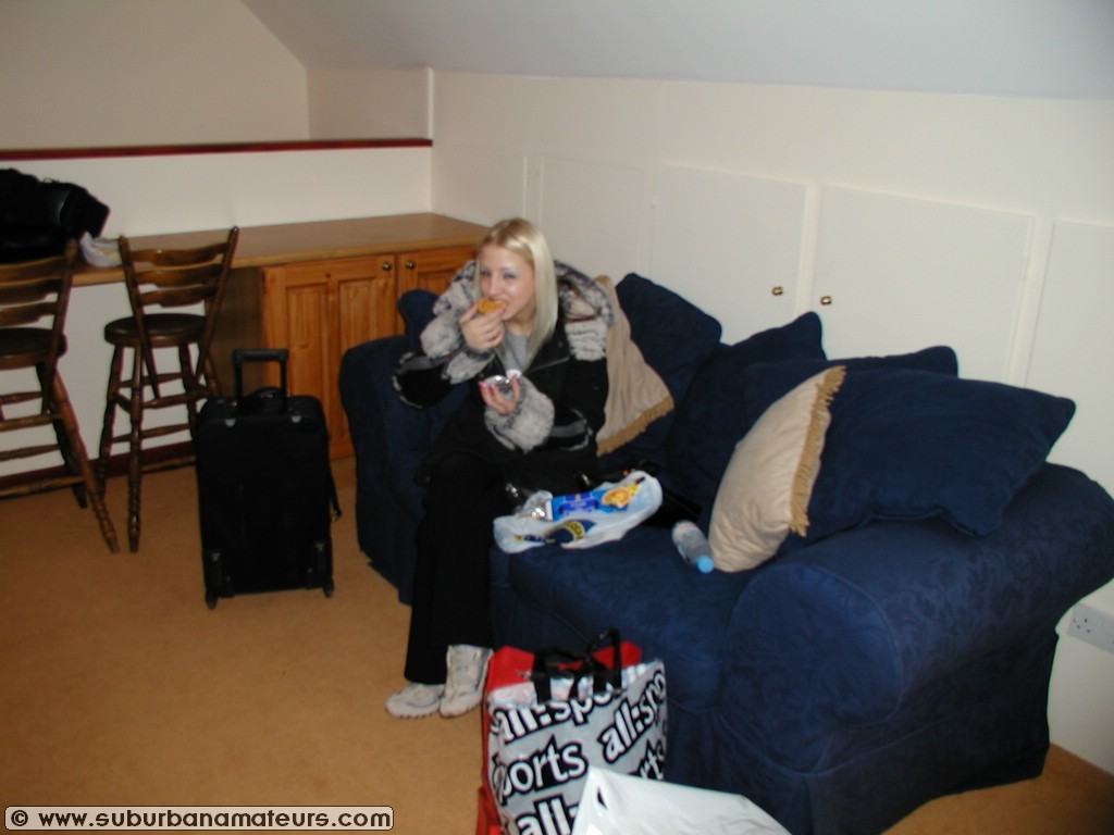 Пригородные Любители Сара Райт