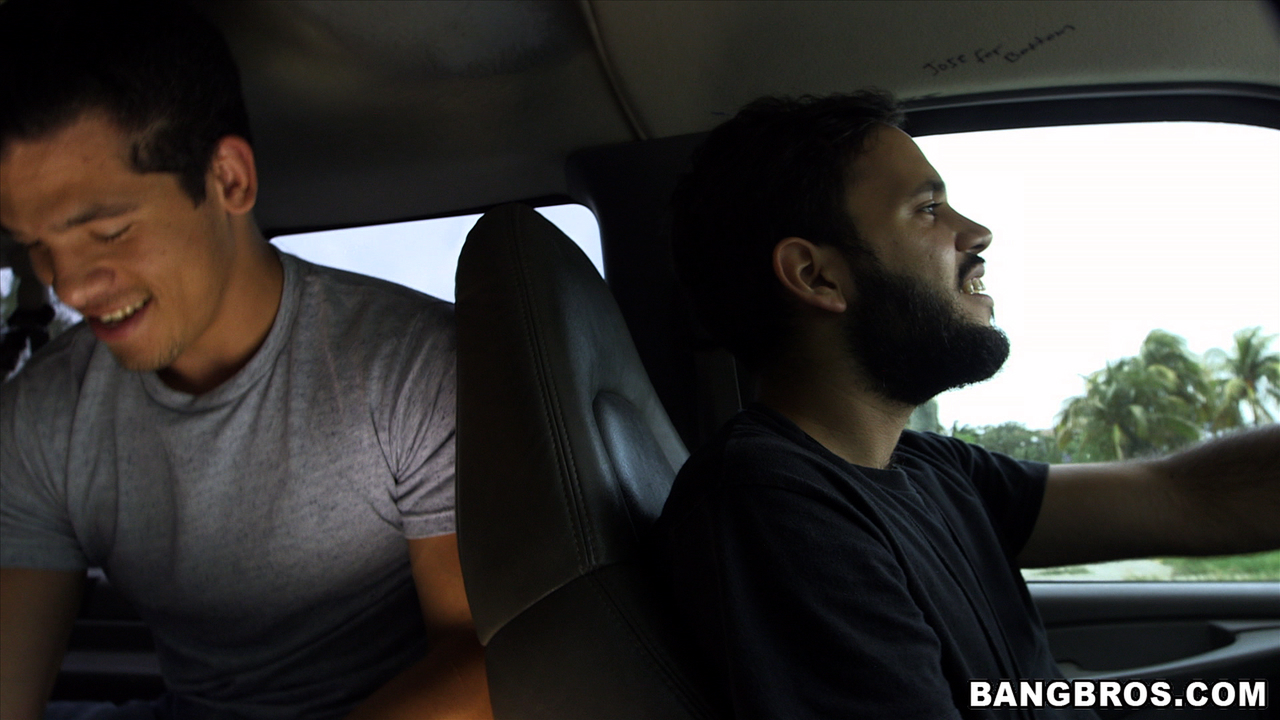 Petite Jasmine Gomez Takes Stiff Rod In Tasty Muff In Van