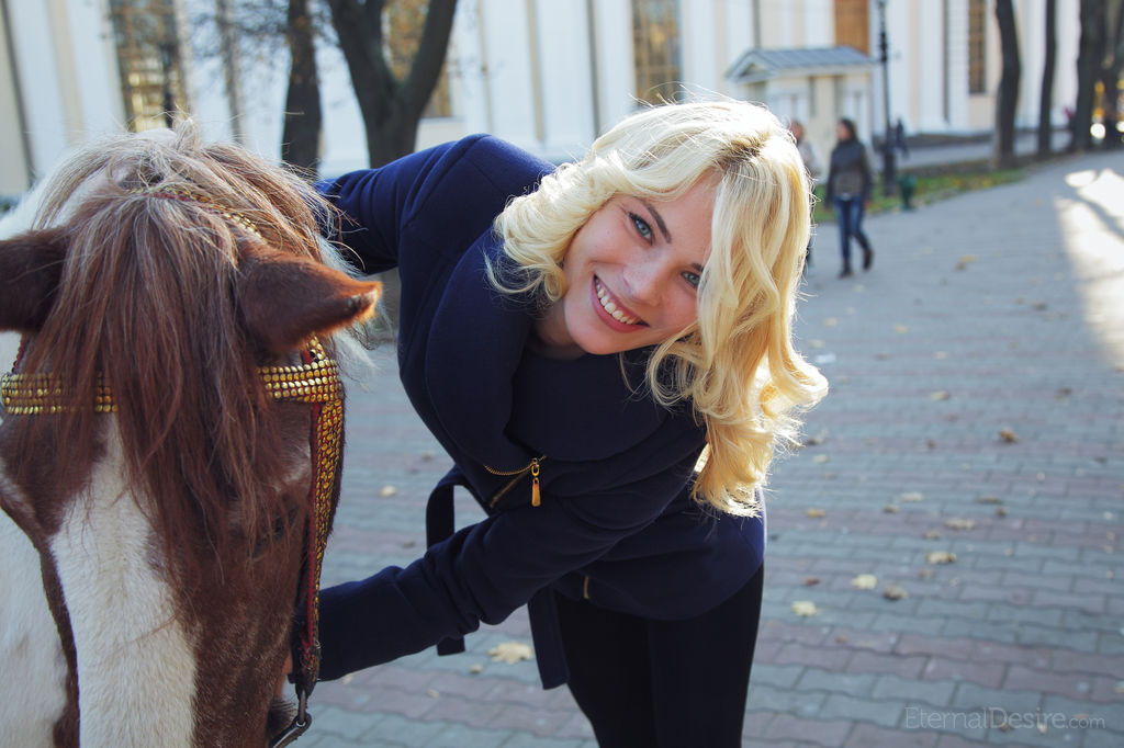 Blue-Eyed Blonde Teen Cordelia A Poses Nude After Sightseeing