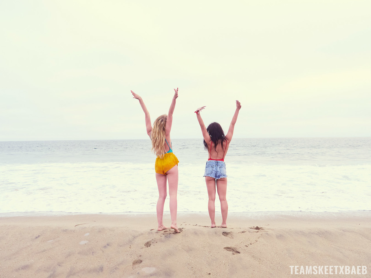 نجمات البورنو المراهقات ويتني رايت وتشوي سكوت في العلاقة الجنسية المثلية والتلاعب