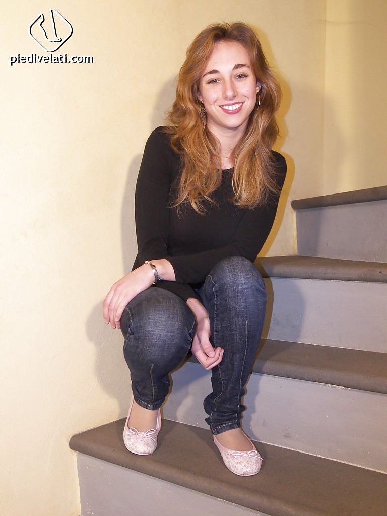 Shy Costanza Shows Off Her Sexy Foot Fetish