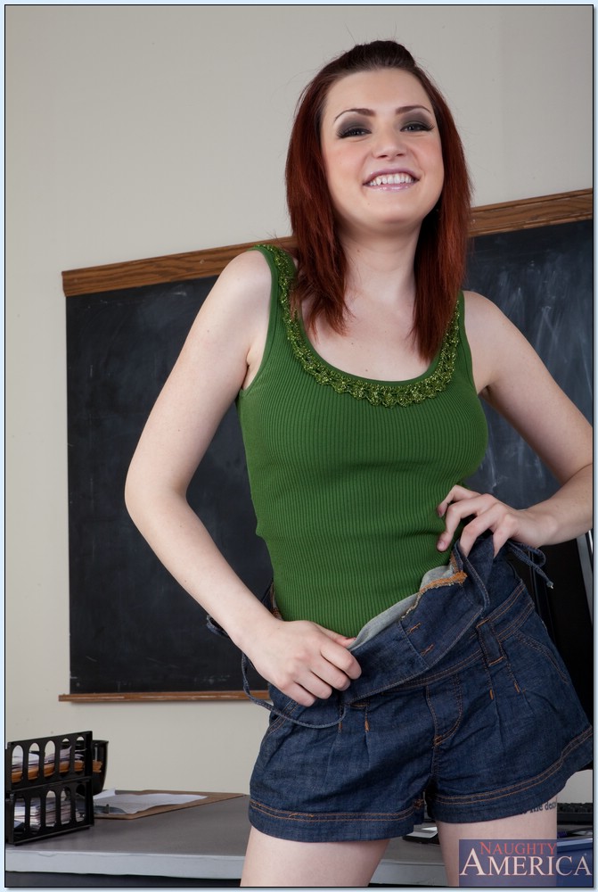 Tattooed Red-Haired Coed Marina Blue Wants You In Her Pussy