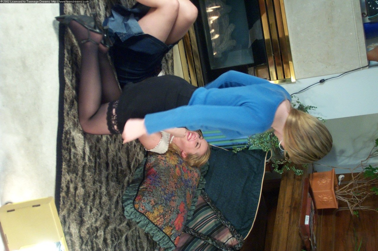 Teen Dreams Naked Photos