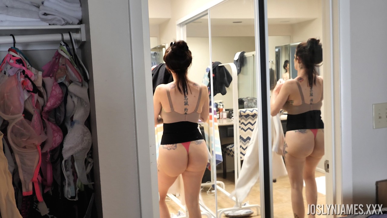 POV Creampie With Mature Beauty Joslyn James And Her Big Tits