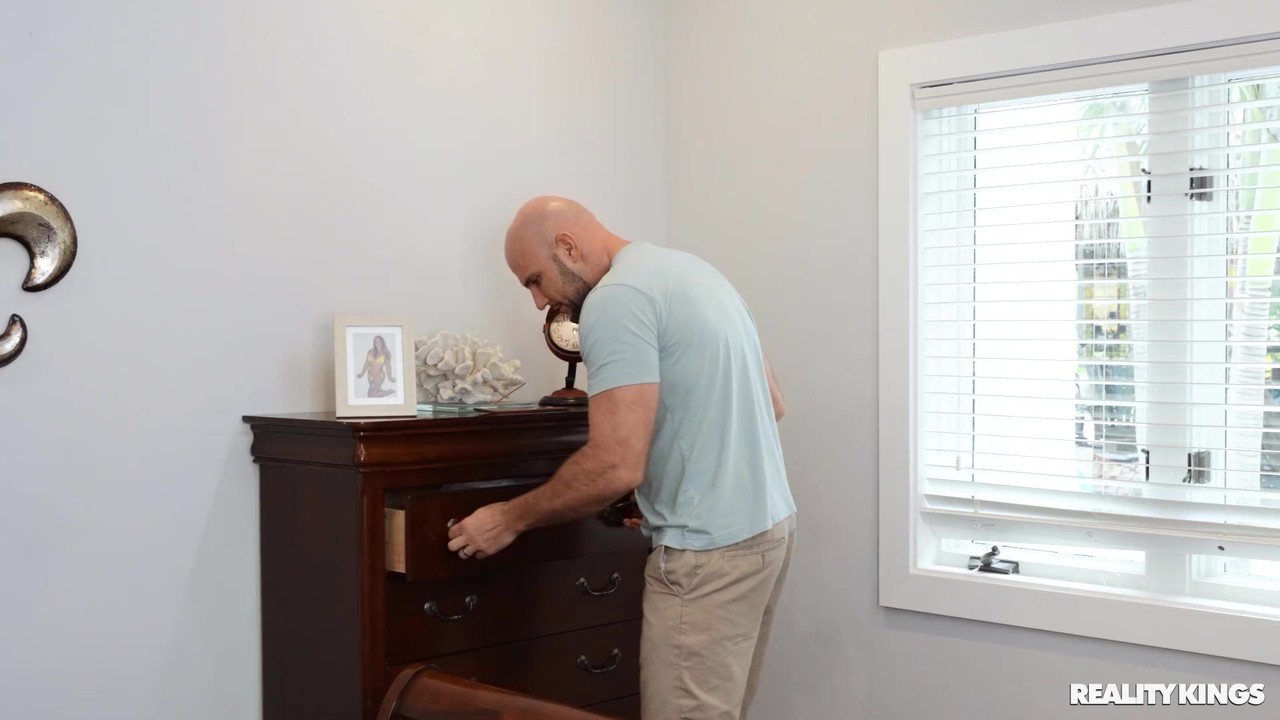 Reality Kings Jmac And Misty Meaner In Nude XXX Scene