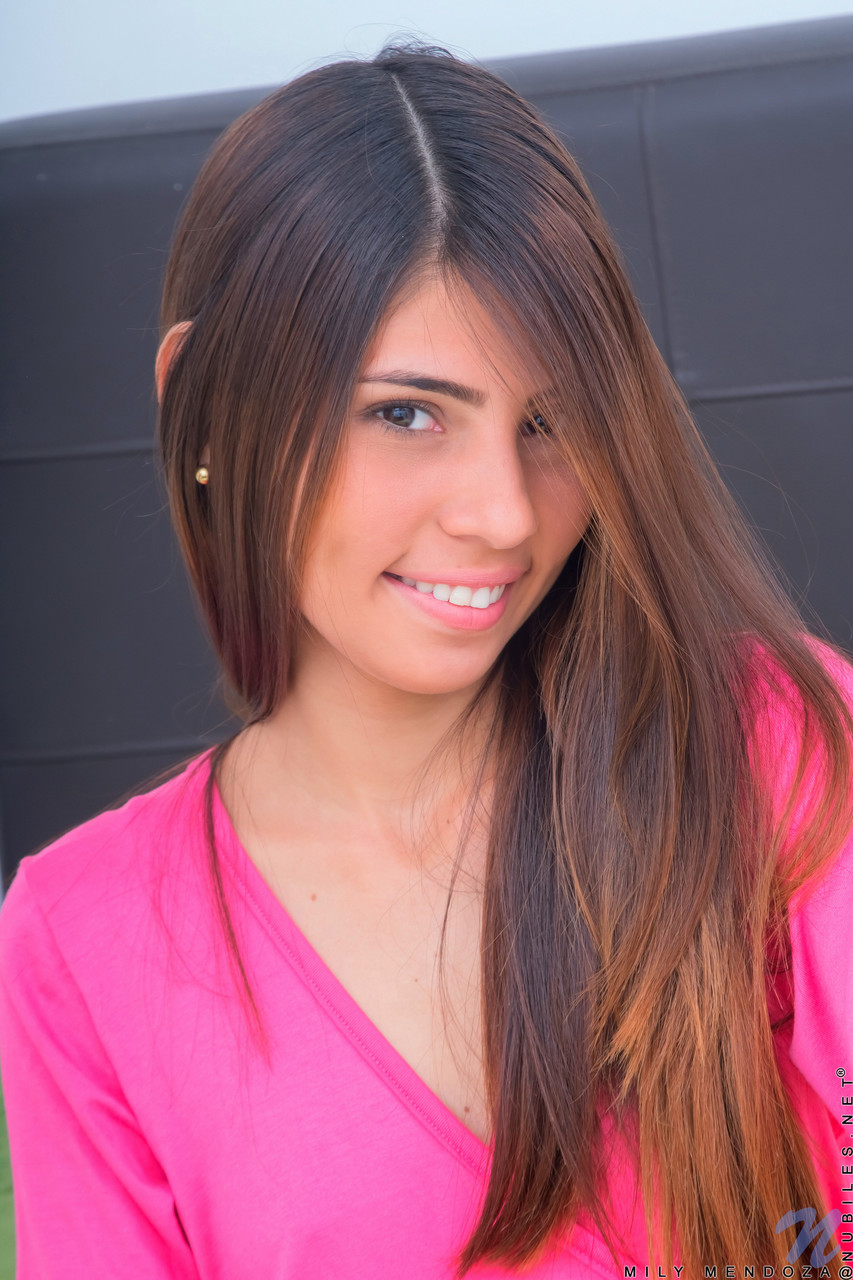 Skinny White Girl Mily Mendoza Dildo Fucks Her Puffed Up Pussy