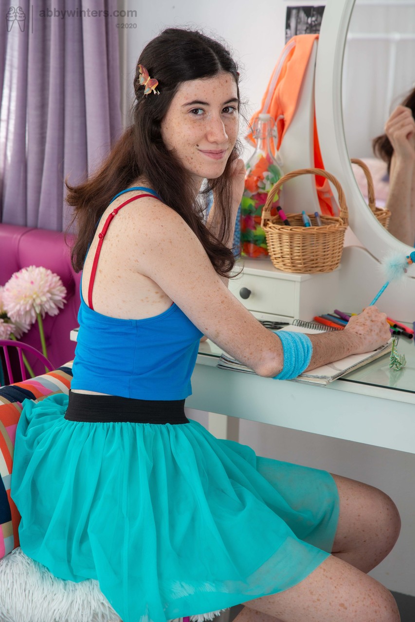 Adorable Freckled Babe Elysa Shows Firm Tits And Curvy Ass