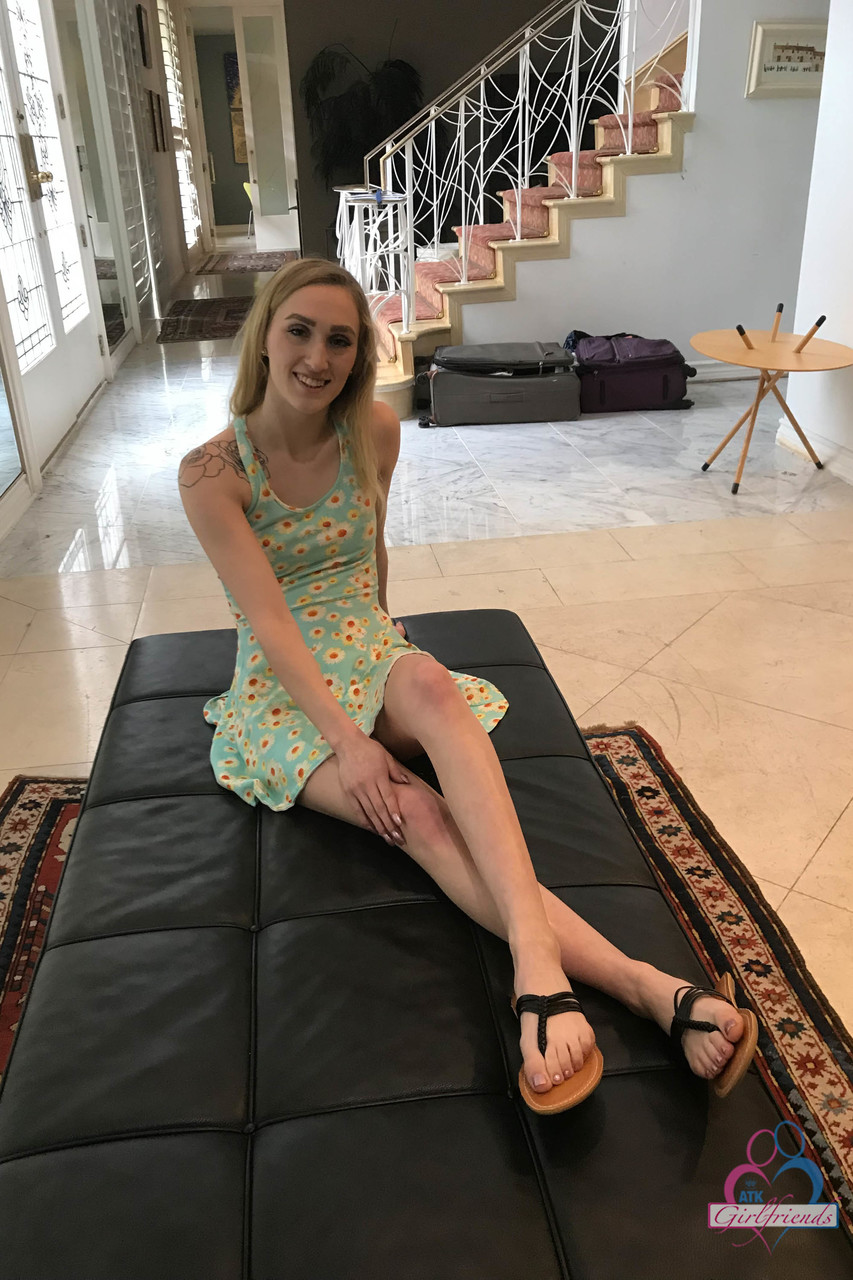 ATKガールフレンズ ヴィクトリア・グレイセンのヌード写真