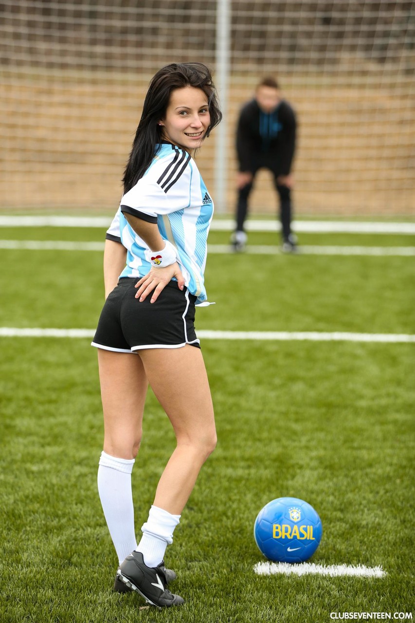 Sexy Jogadora De Futebol Argentina Lexy A Aproveita Massagem Quente E Transa