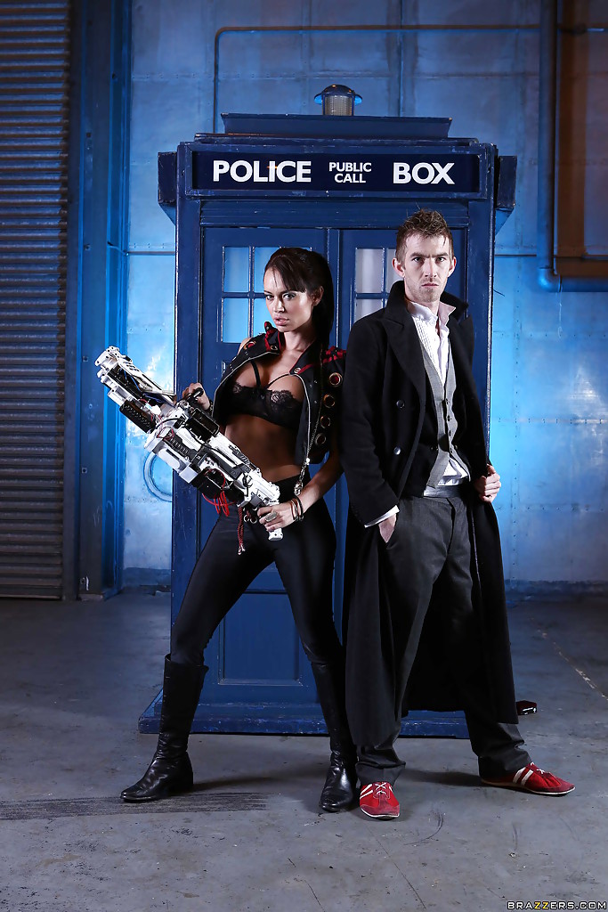 ディープハードコアマンコと尻fuckin For Babe フランチェスカ