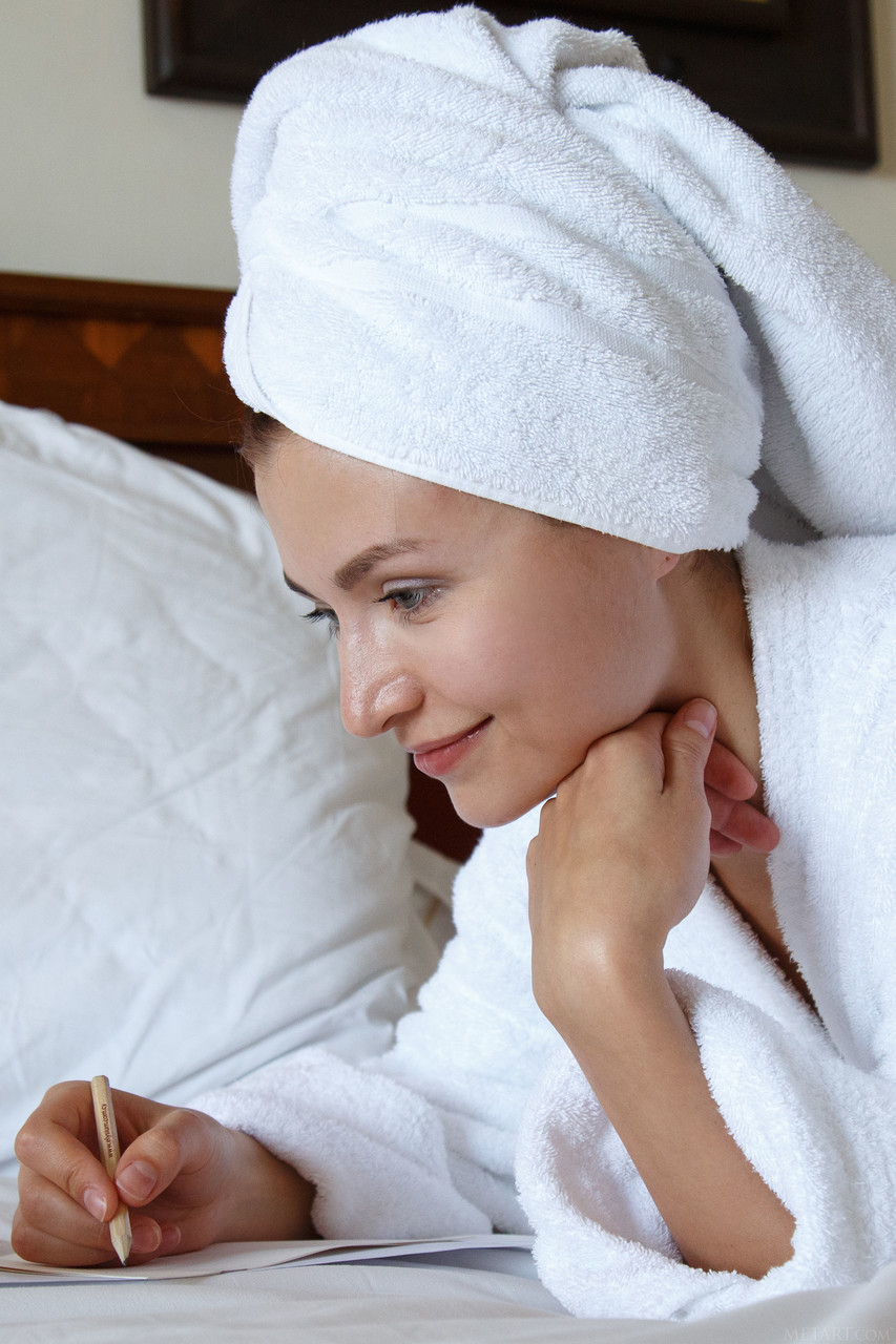 Sexy Berenice XXX Gallery From Met Art