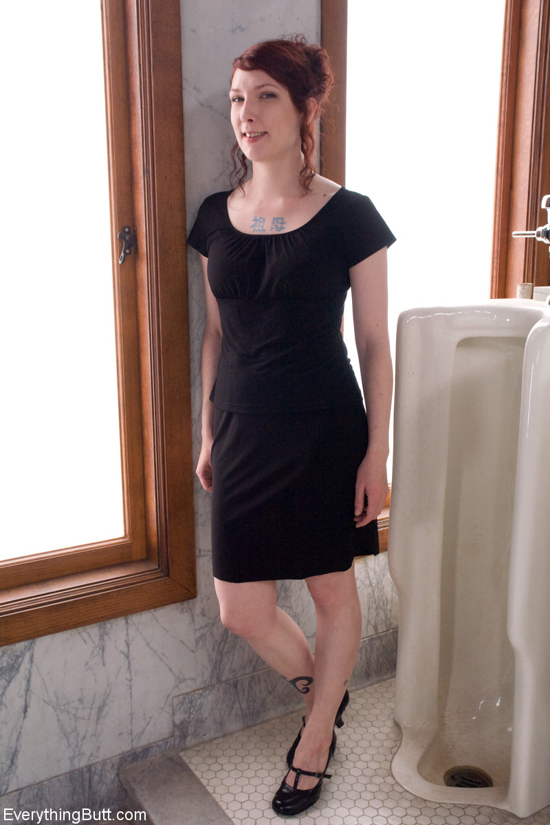 Brunette Carmen Stark Tied To Chair For Enema In Mens Room