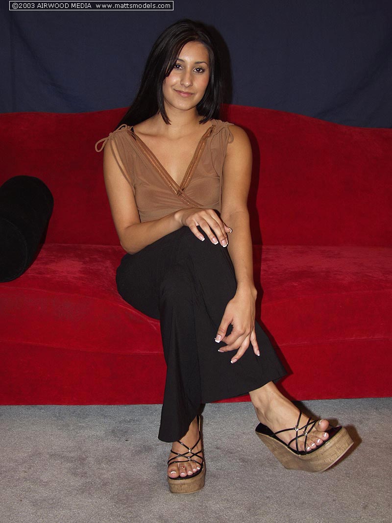 Brunette Amateur Darlene Finger Spreads Her Tight Pink Pussy After Disrobing