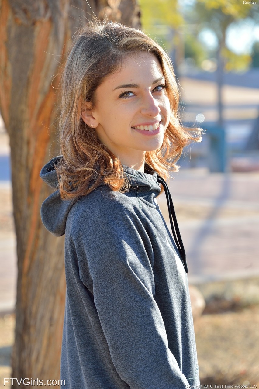 Teen Beauty Kristen Gets Nude In Public And Shows Her Body