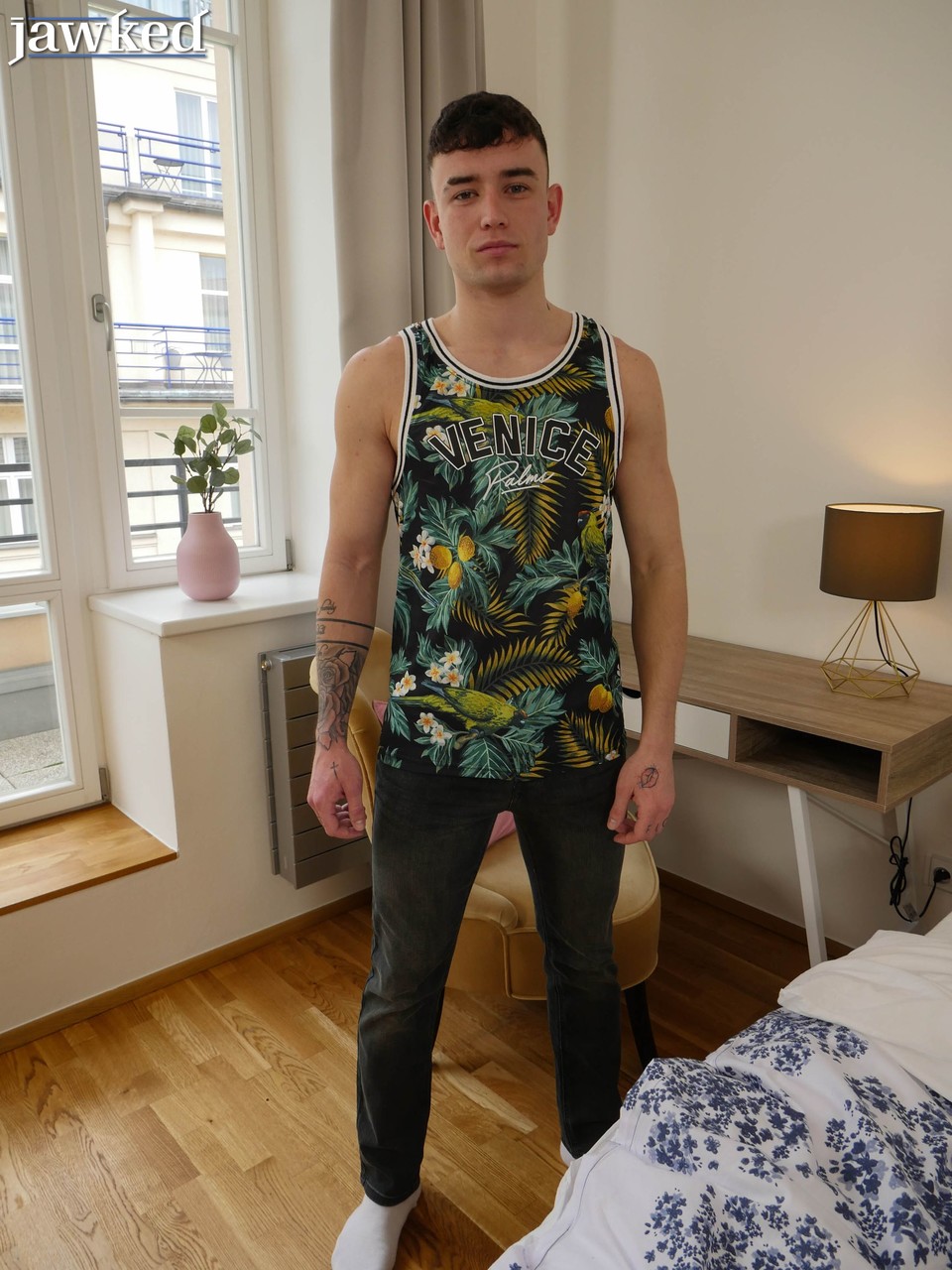 Simon Best Jawked Hot Photos