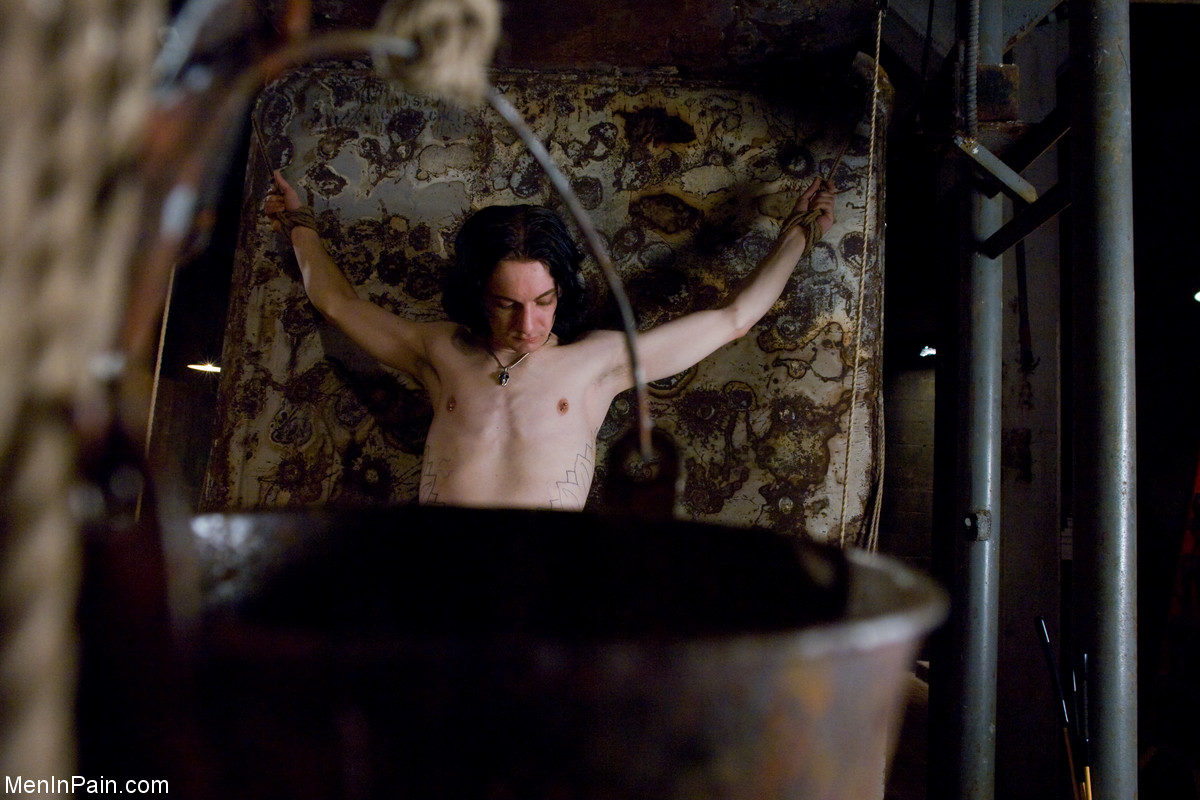 Kade And Sabrina Fox In Men In Pain Naked Gallery