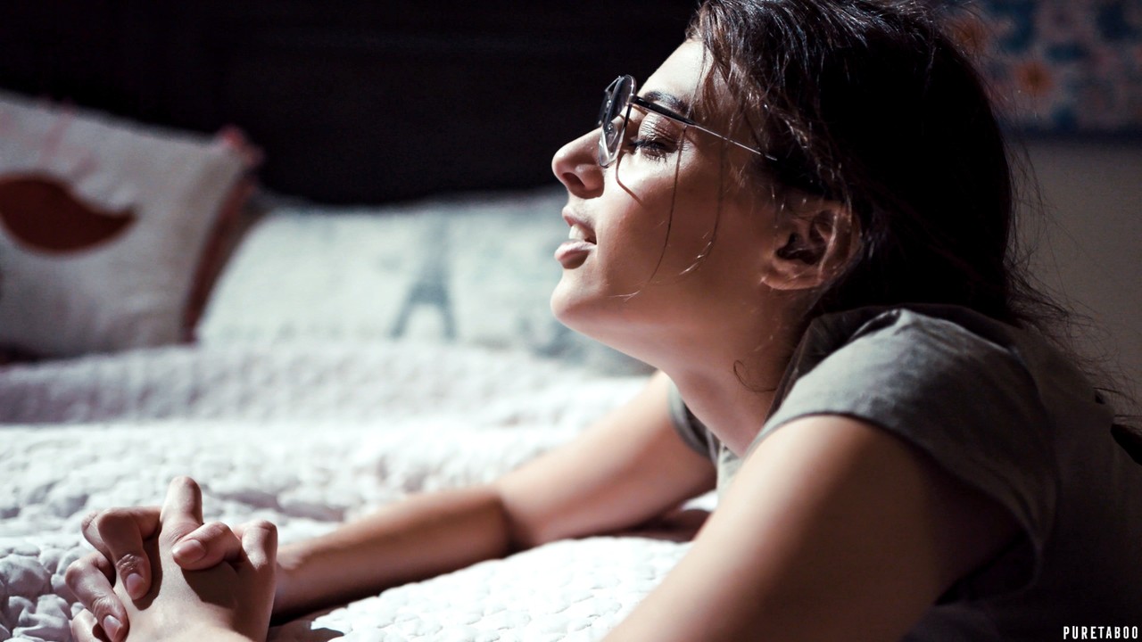 College Girl Gia Derza In Hardcore Sex Acts With Her Priest