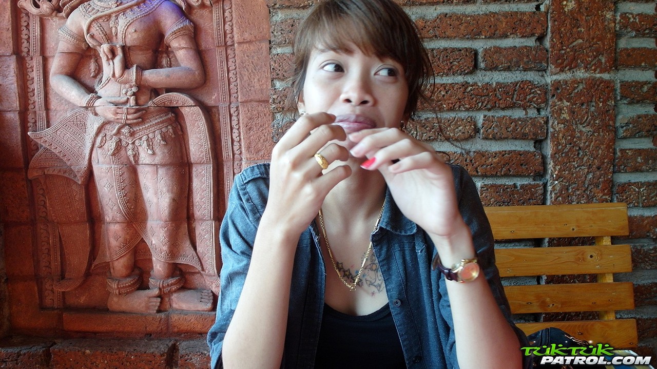 Petite Asian Teen Mai Naked On Bed Shows Small Tits And Clit