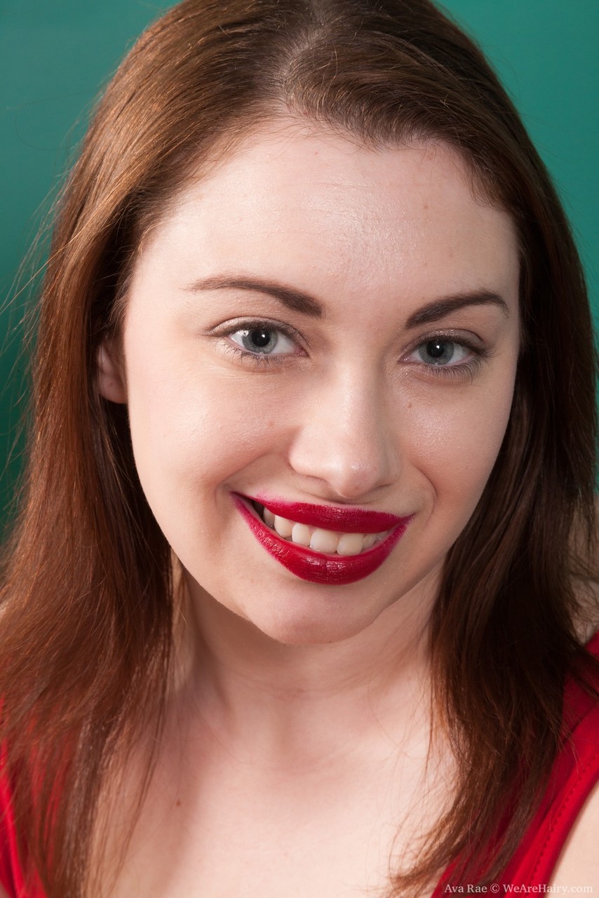 First Timer Ava Rae Holds Her Bare Ass While Showing Her Natural Pussy