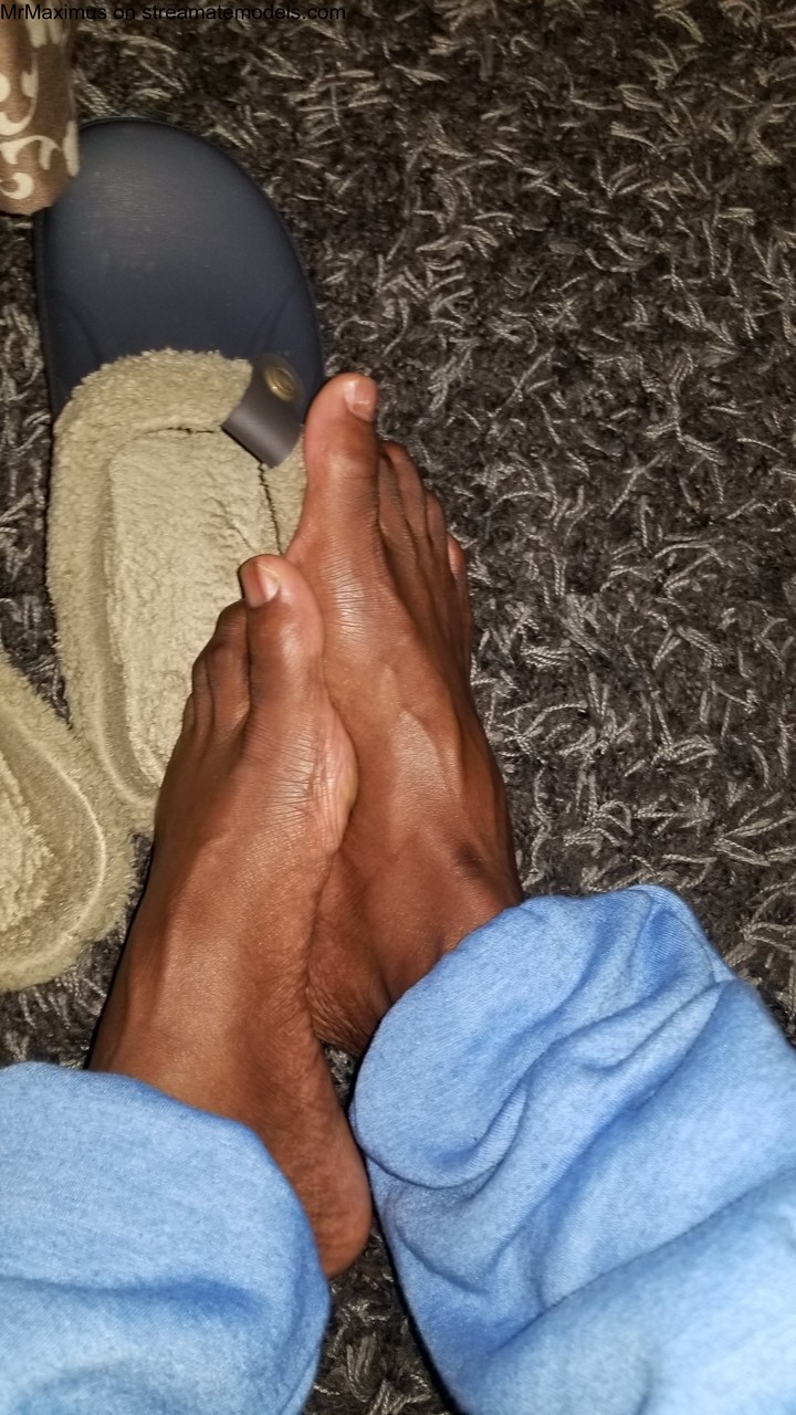 Живые Обнажённые Фотографии Максимуса