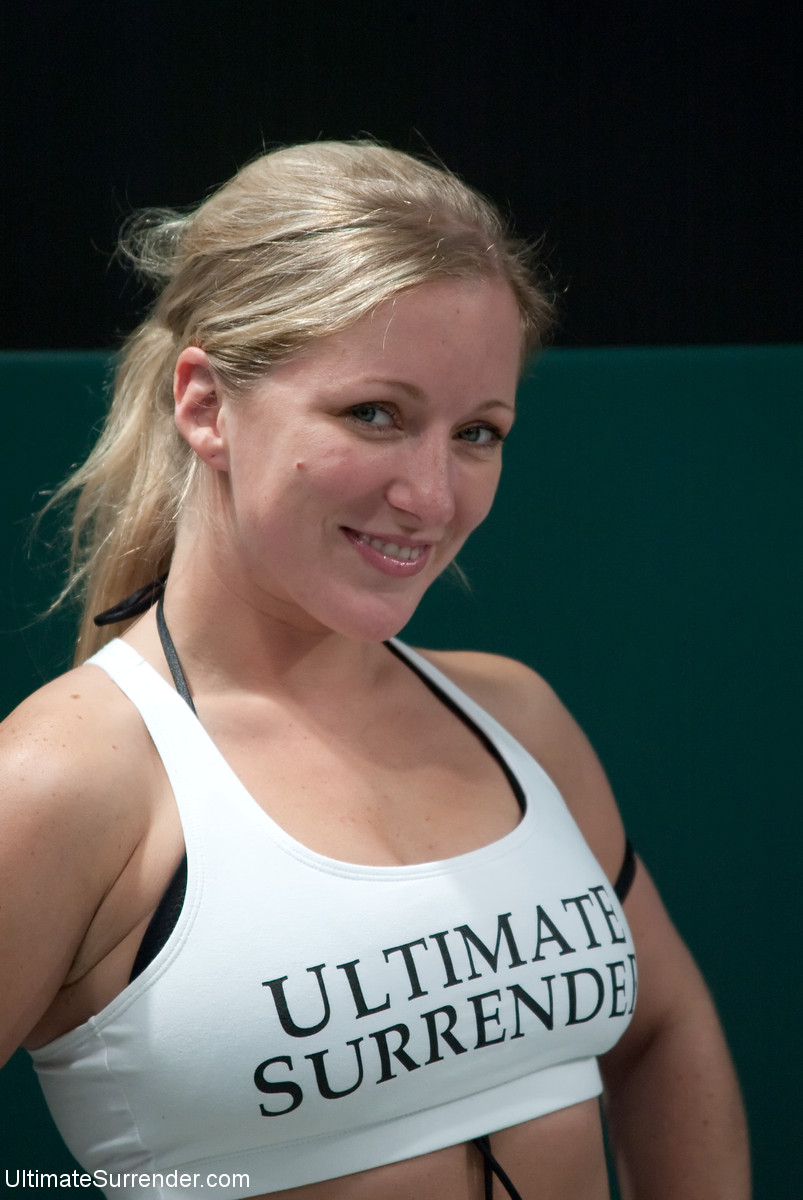 Ultimate Surrender Angelica Saige Dia Zerva Nude Wrestling