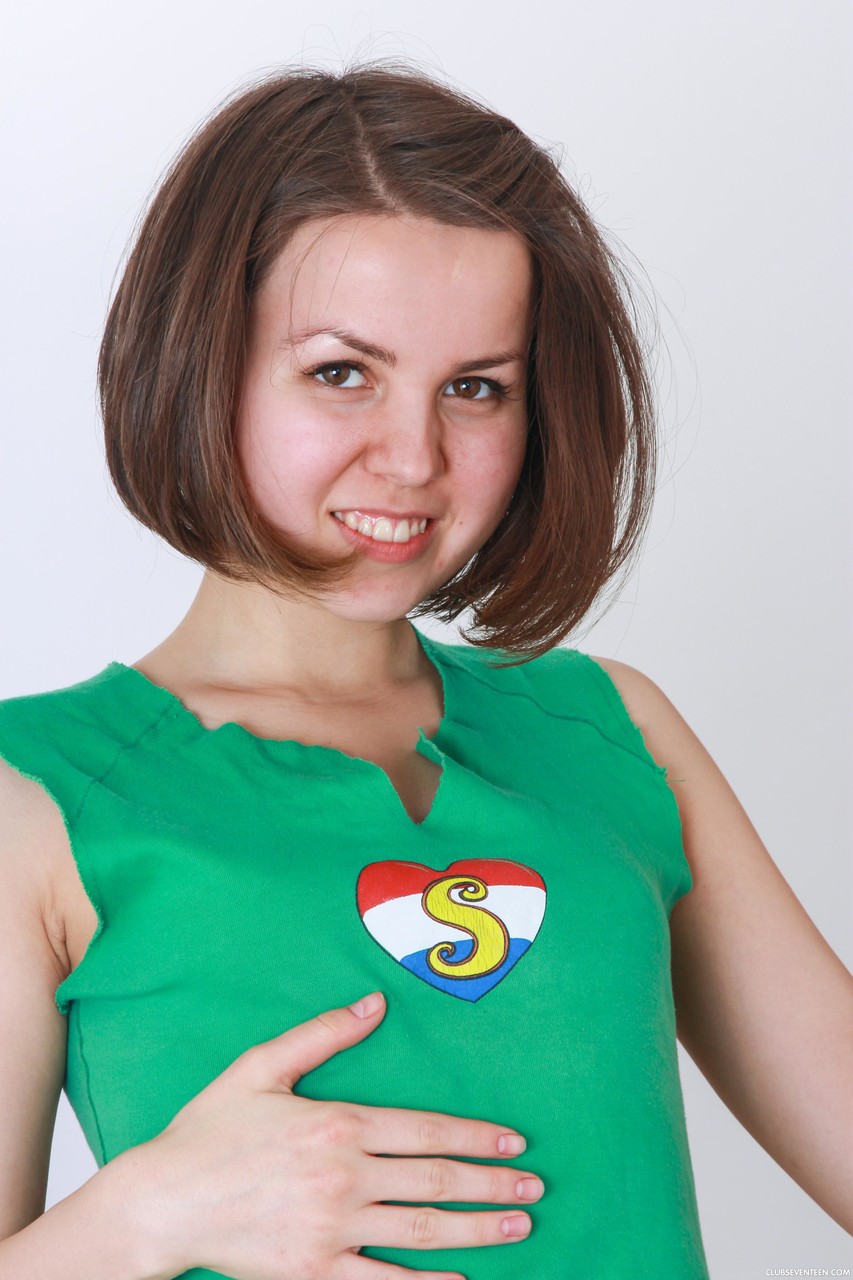 クラブ17 Jalaceのホットなポルノ写真